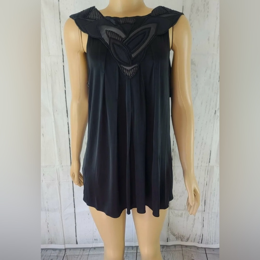 BCBG MAX AZRIA RUNWAY APPLICATION WOMEN  TOP  LIMITED Size L